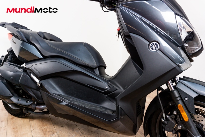 Motorbike image 4