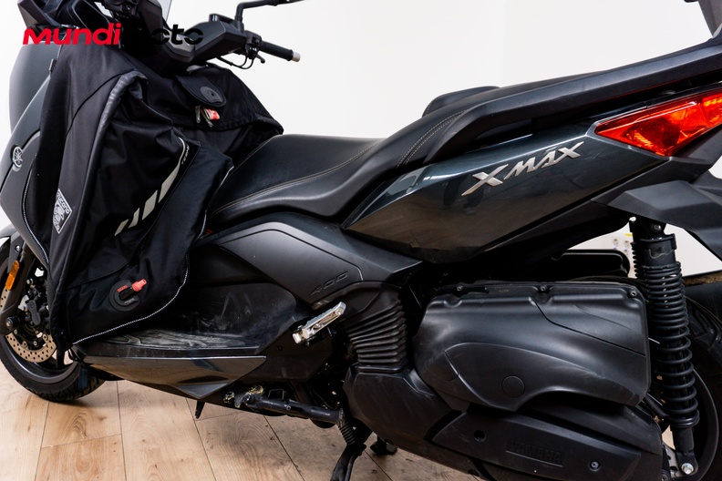 Motorbike image 8