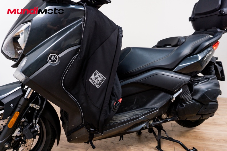 Motorbike image 9