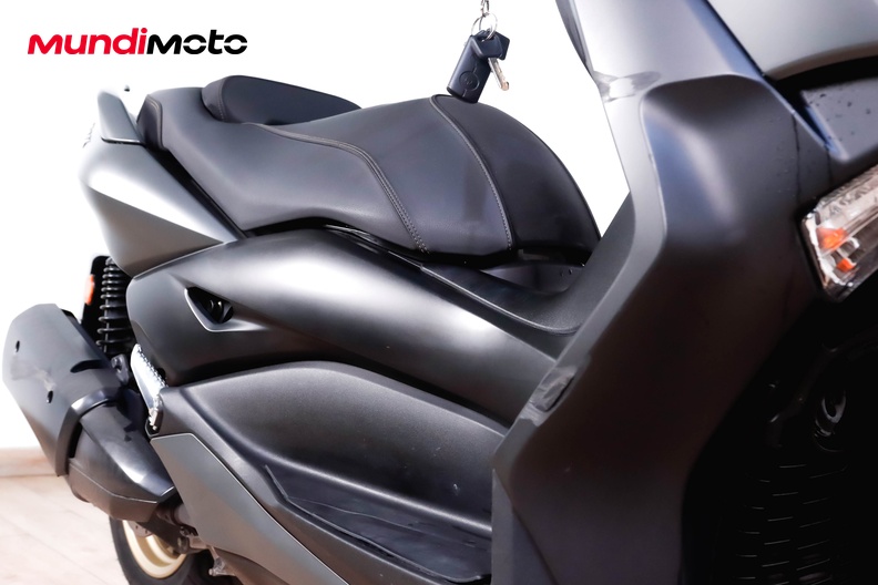 Motorbike image 12