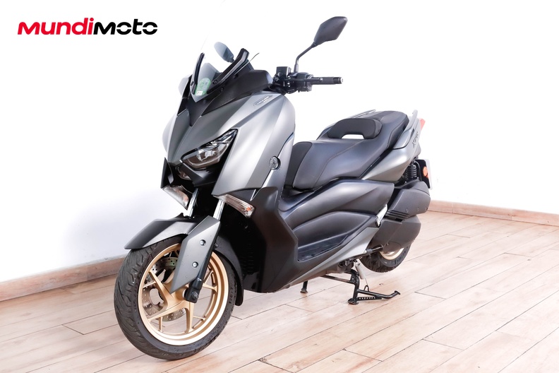Motorbike image 7