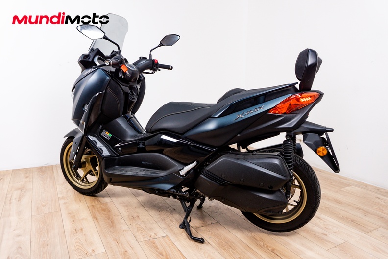 Motorbike image 7