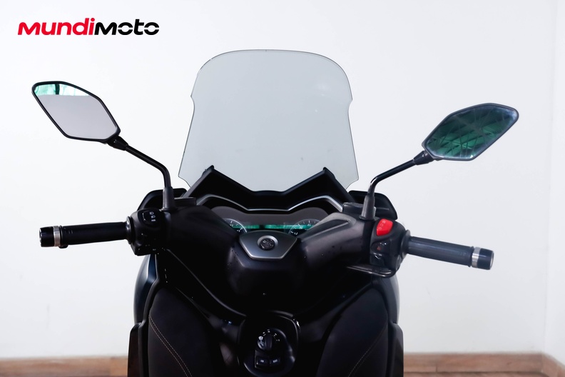 Motorbike image 10
