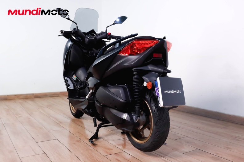 Motorbike image 6