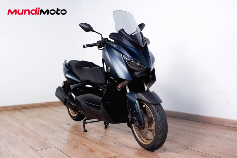 Motorbike image 1