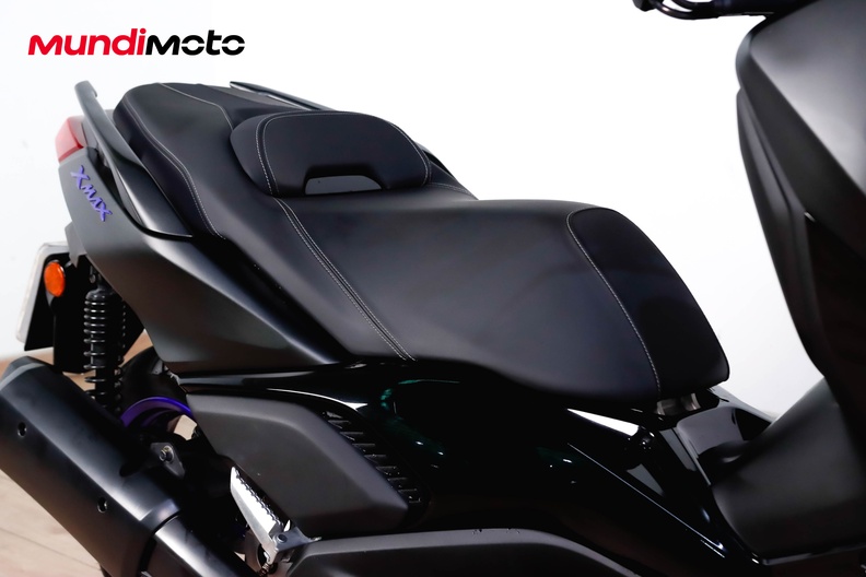 Motorbike image 13