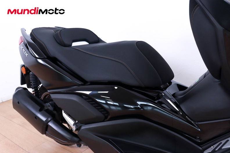 Motorbike image 13