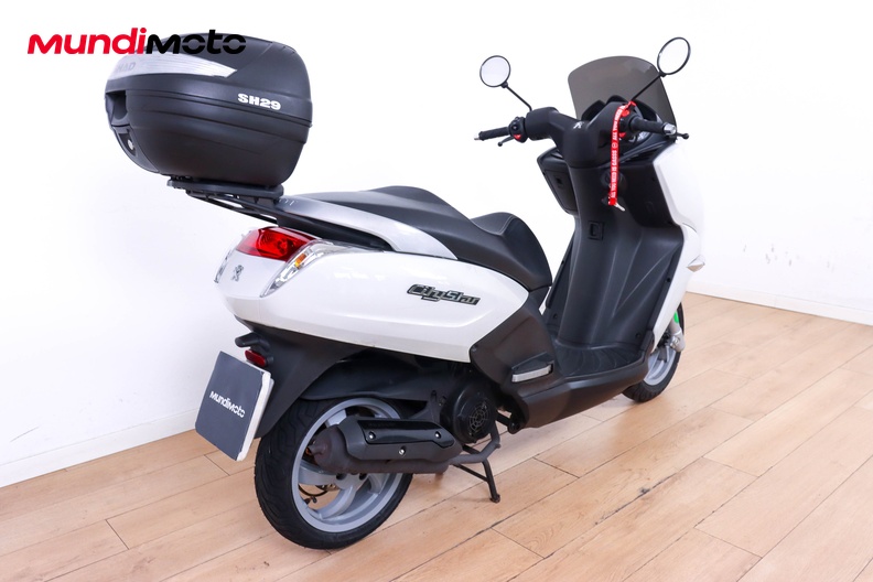 Motorbike image 2