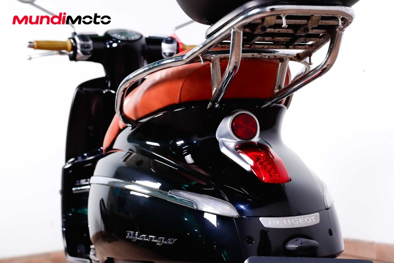 Motorbike image 9