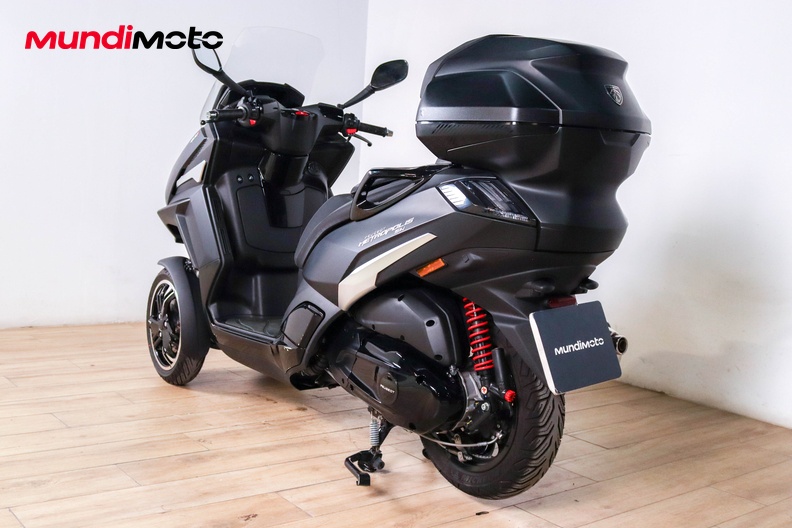 Motorbike image 6