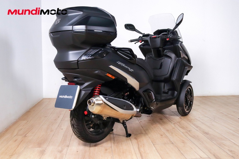 Motorbike image 2