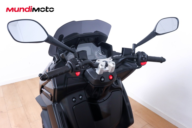 Motorbike image 10