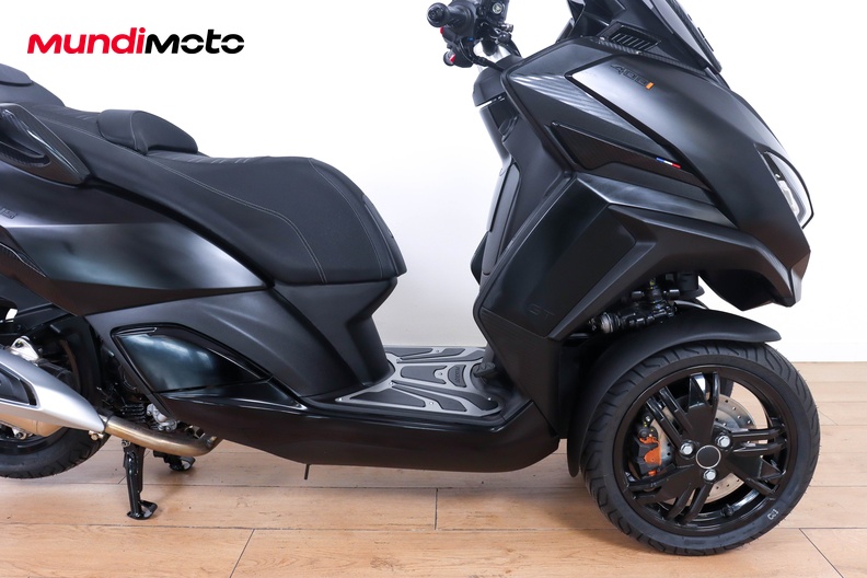 Motorbike image 13
