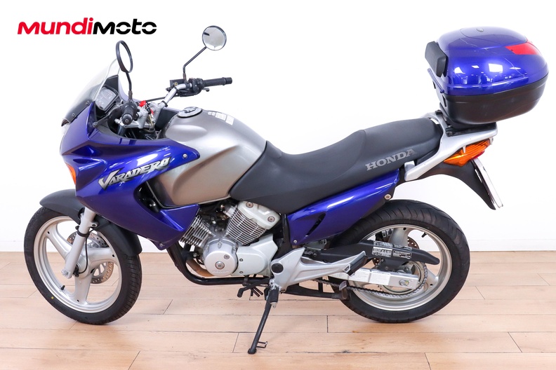 Motorbike image 5