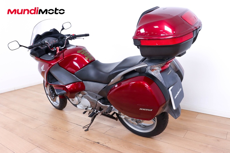 Motorbike image 6