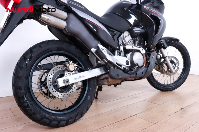Motorbike image 3