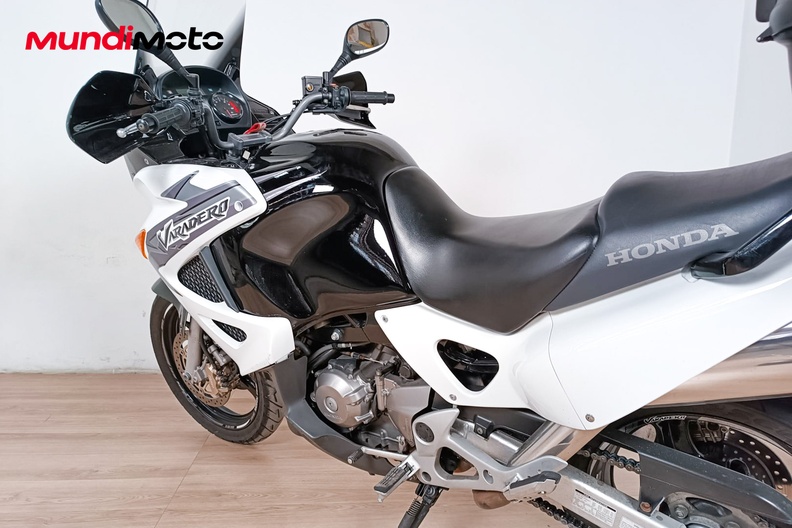 Motorbike image 8