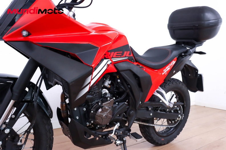 Motorbike image 8