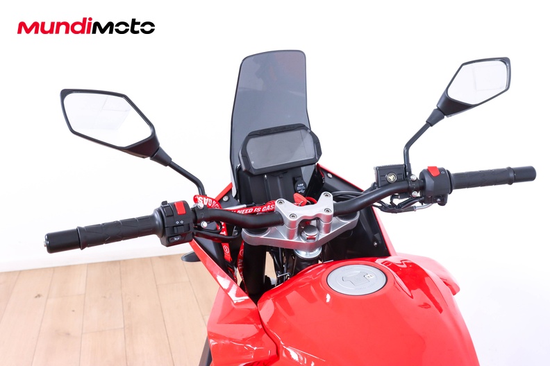 Motorbike image 10