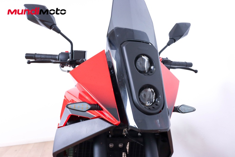 Motorbike image 4