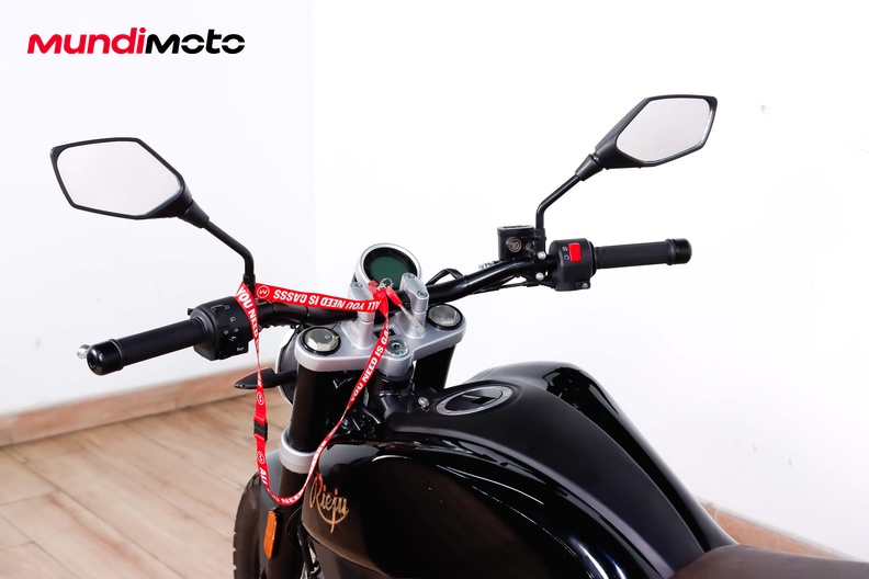 Motorbike image 10