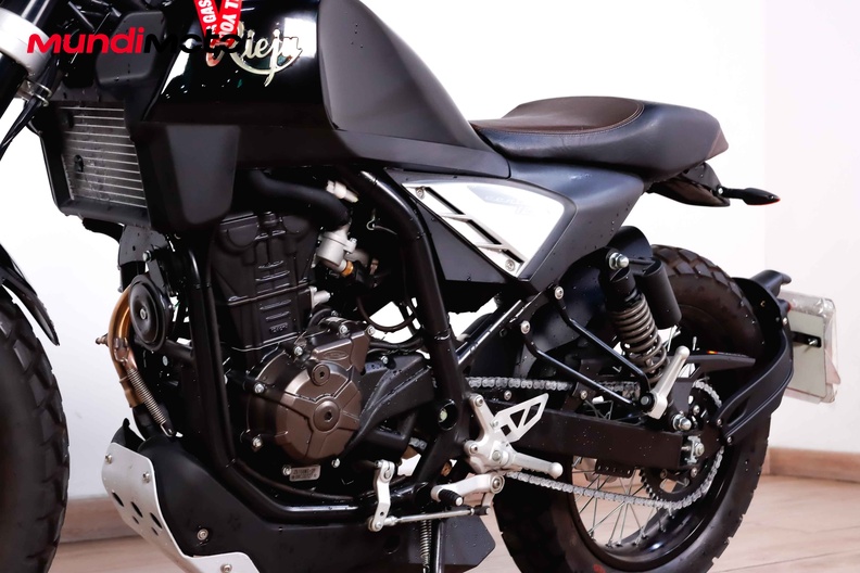 Motorbike image 8