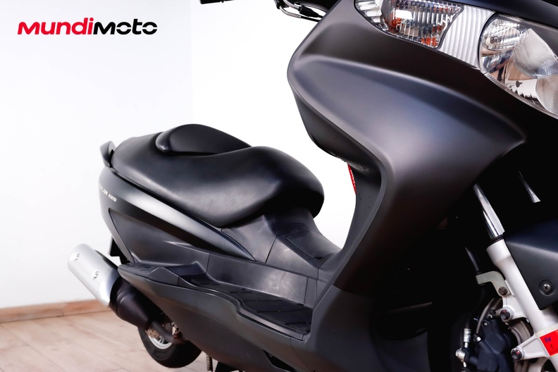 Motorbike image 13