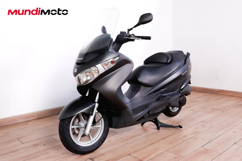 Motorbike image 7