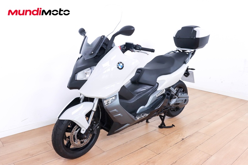 Motorbike image 7