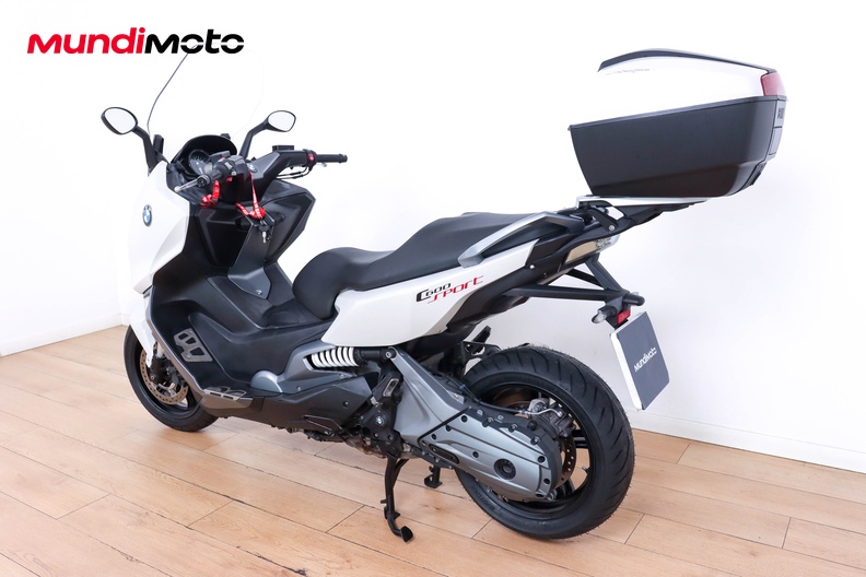 Motorbike image 6