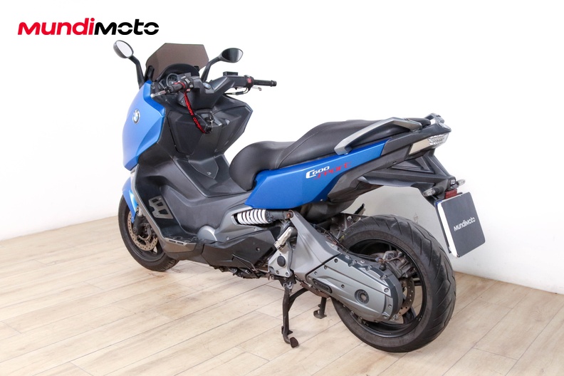 Motorbike image 6