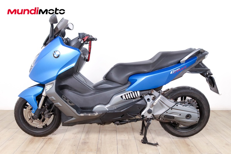 Motorbike image 5