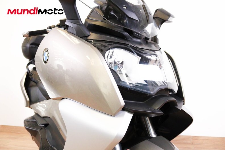 Motorbike image 4