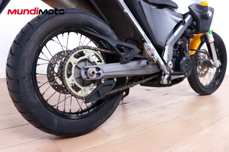 Motorbike image 3