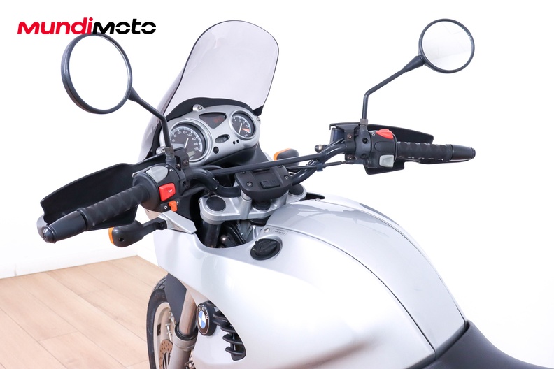 Motorbike image 10