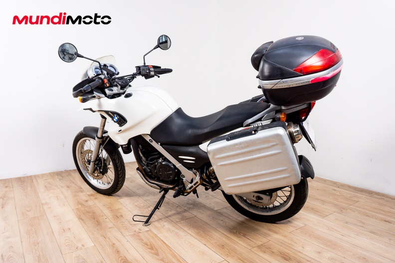Motorbike image 7