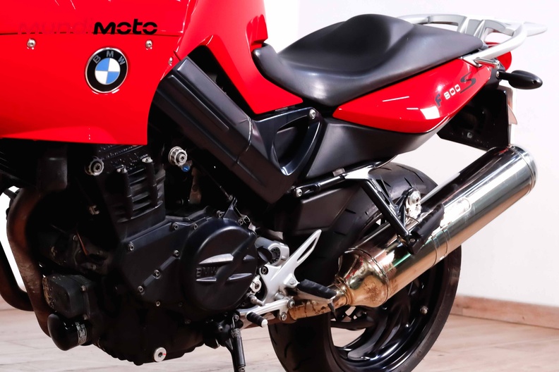 Motorbike image 8