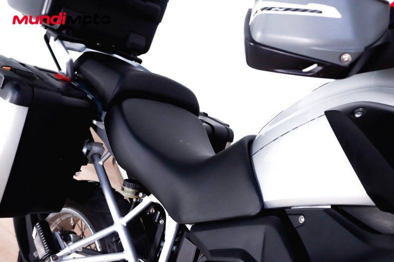 Motorbike image 12