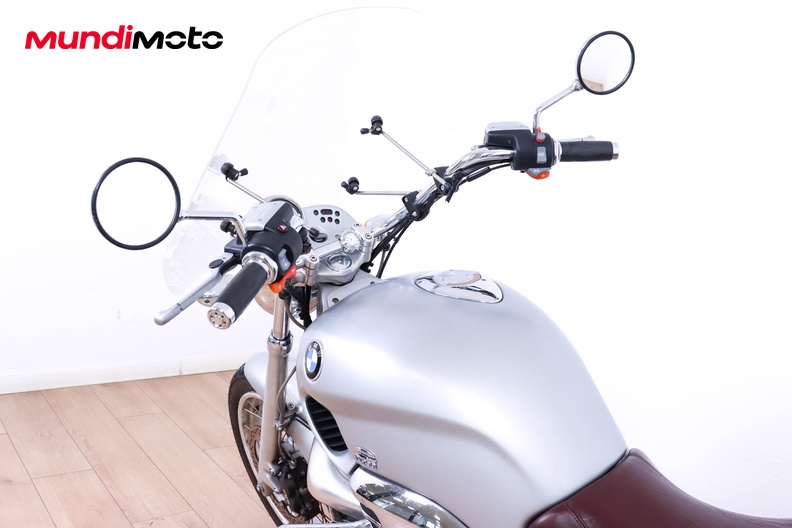 Motorbike image 10