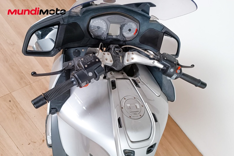 Motorbike image 10