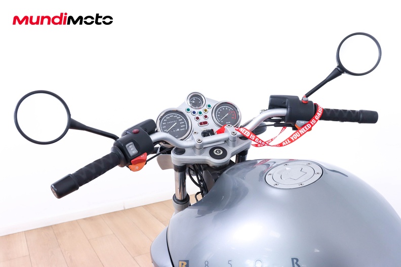 Motorbike image 10