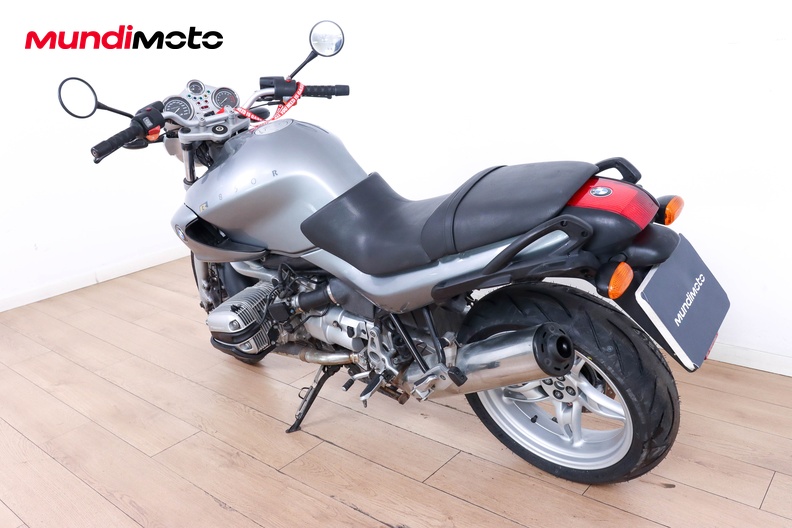 Motorbike image 6