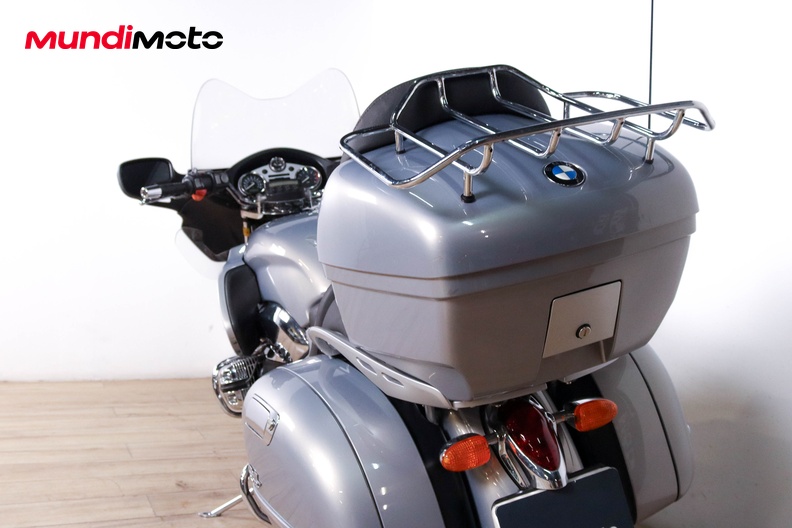 Motorbike image 9