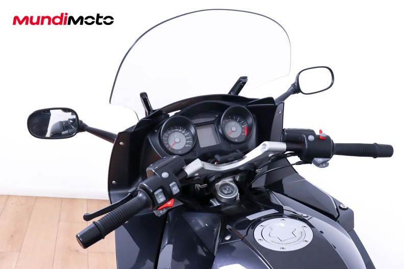 Motorbike image 10