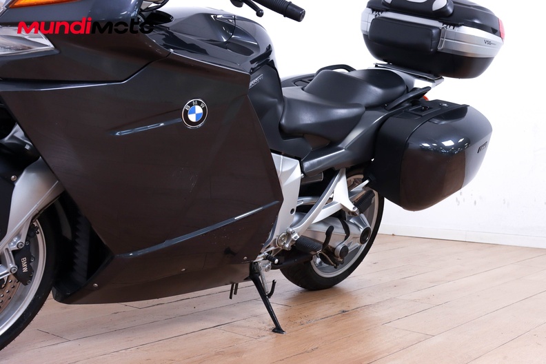 Motorbike image 8