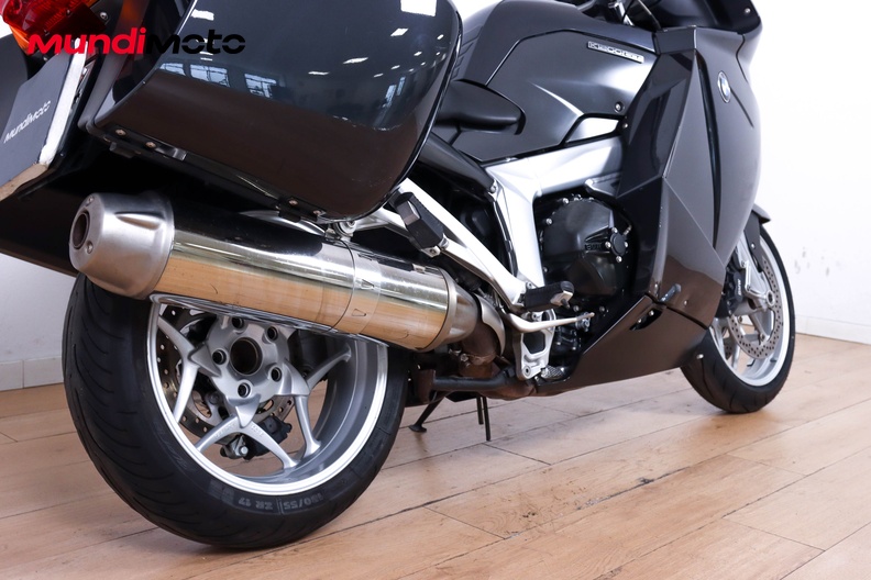 Motorbike image 3