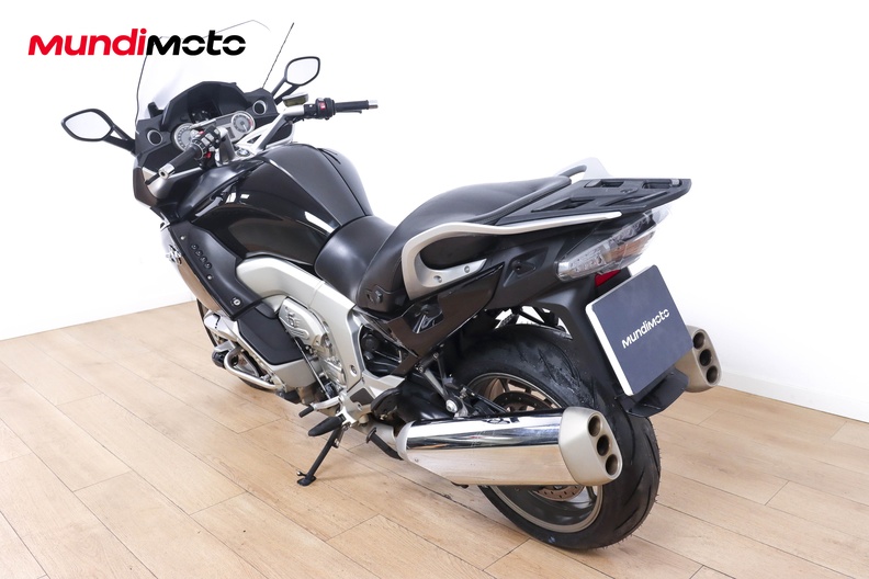 Motorbike image 6