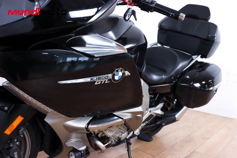 Motorbike image 8