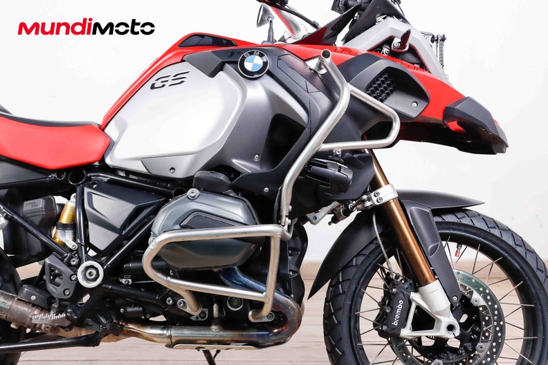Motorbike image 12