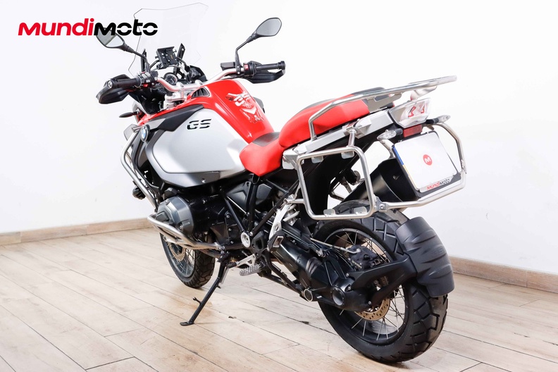 Motorbike image 7